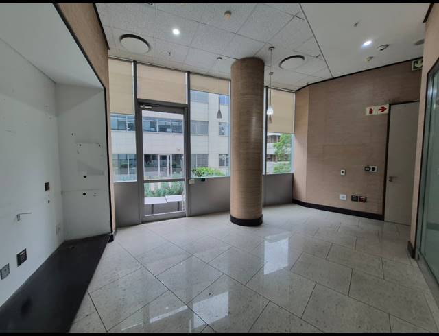 560M² OFFICE TO LET IN SANDTON CENTRAL